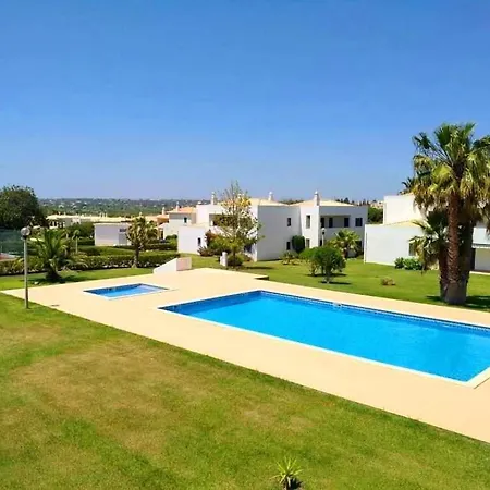 Pool View Apartment By Stay-Ici, Algarve Holiday Rental