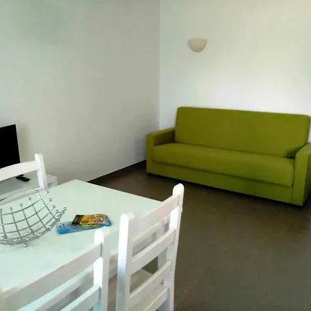 Pool View Apartment By Stay-Ici, Algarve Holiday Rental *